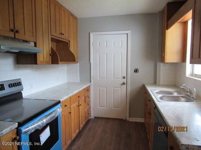 6123 Autlan Dr - Photo 3 of 22
