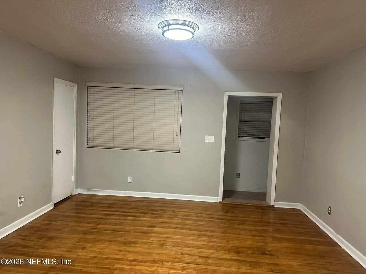 1744 Debutante Dr - Photo 7 of 10