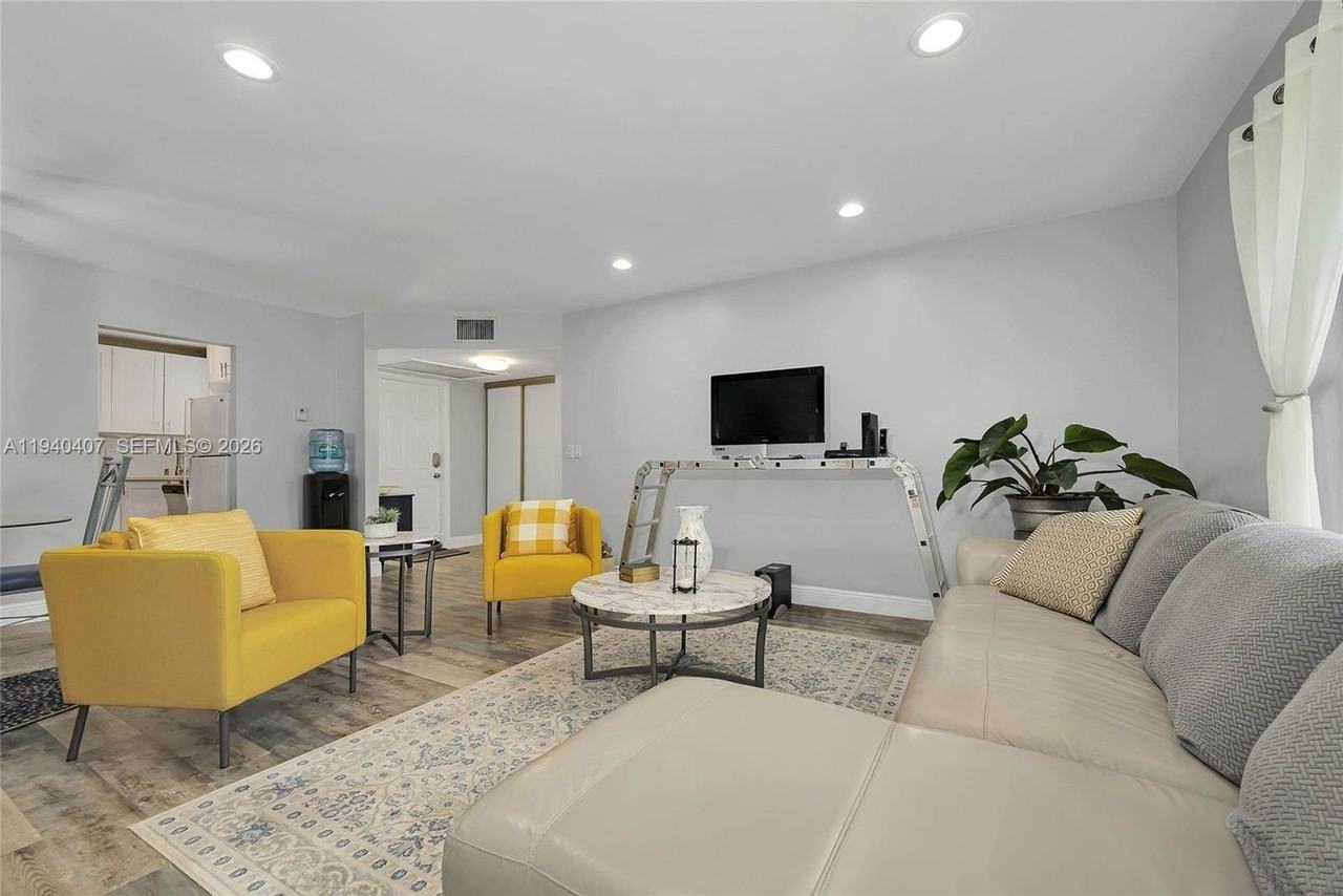 2676 Carambola Cir N #1760 - Photo 4 of 41