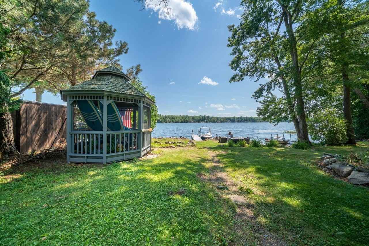 4 W Shore Dr - Photo 2 of 39