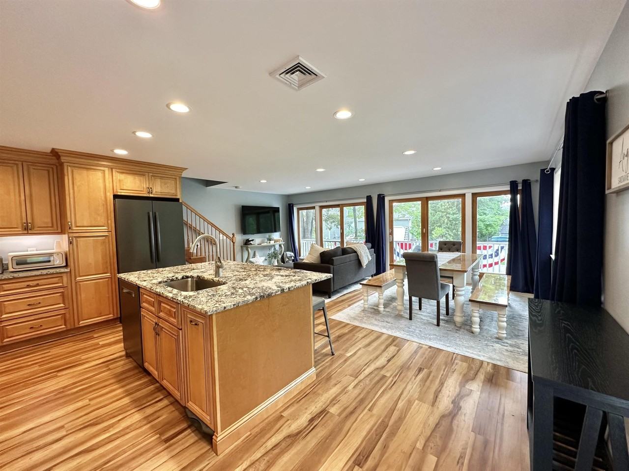 4 W Shore Dr - Photo 7 of 39