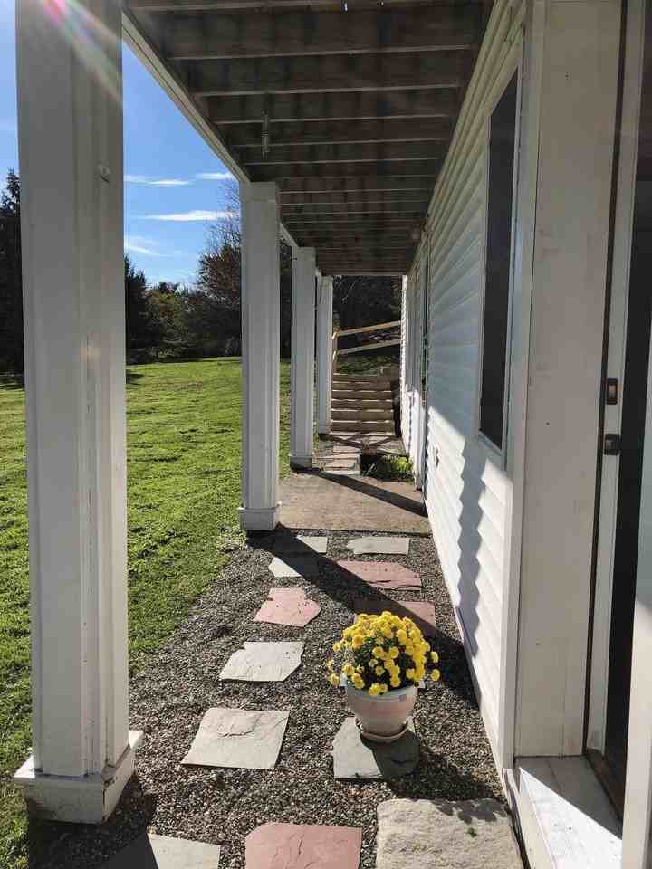 1125A Main St - Photo 3 of 8