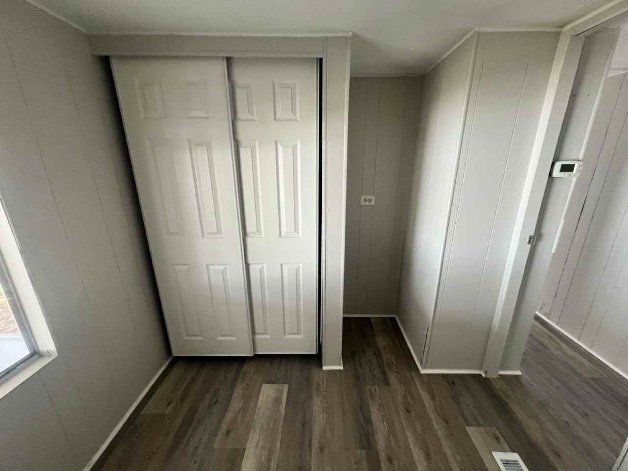 133 Lakeside Garden Cir #133 - Photo 7 of 17