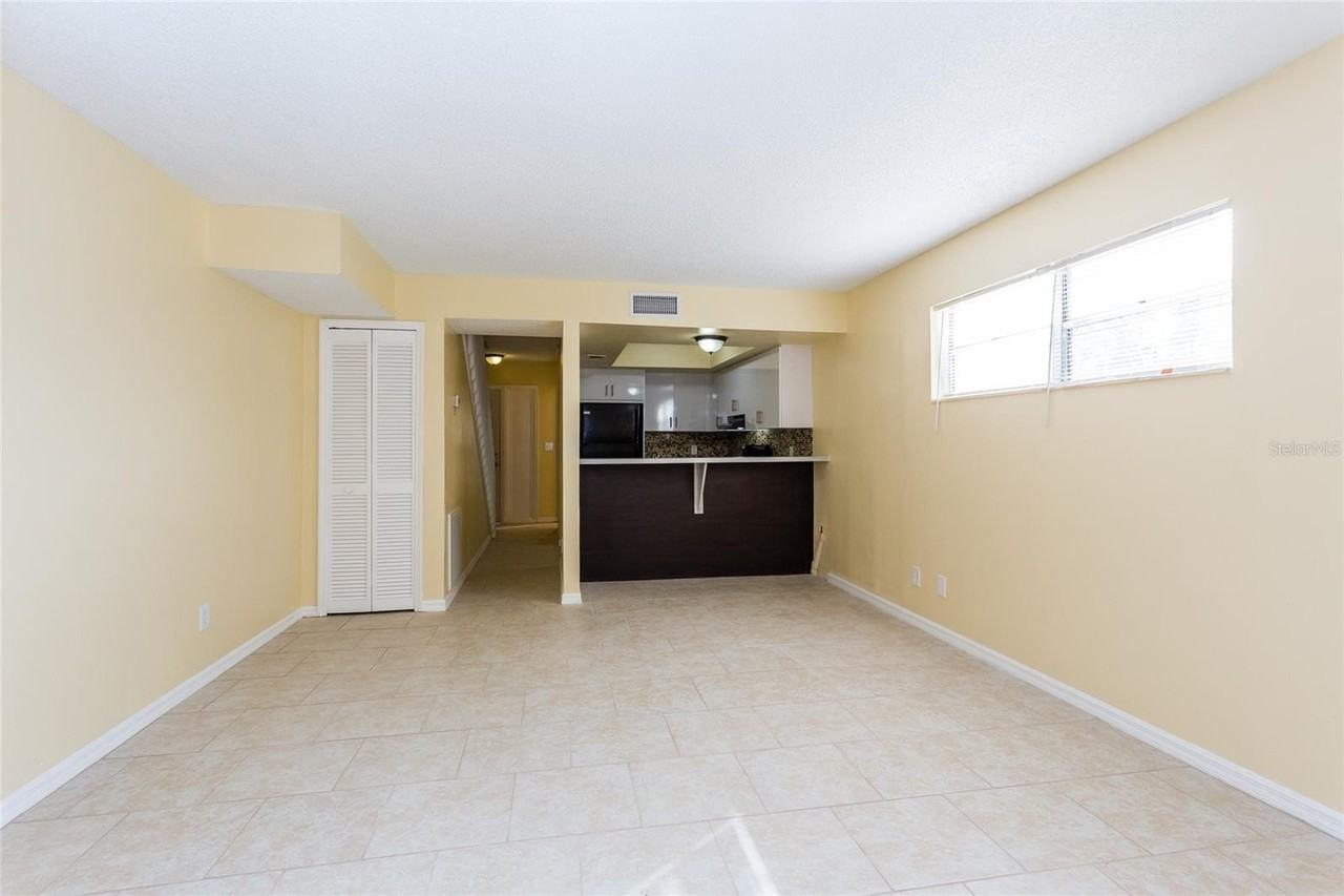 1022 Jack Calhoun Dr - Photo 4 of 12