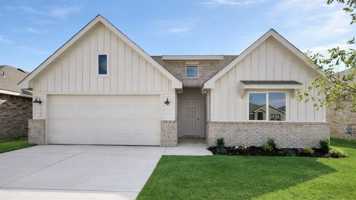 featured image of 2800 Casey Dr