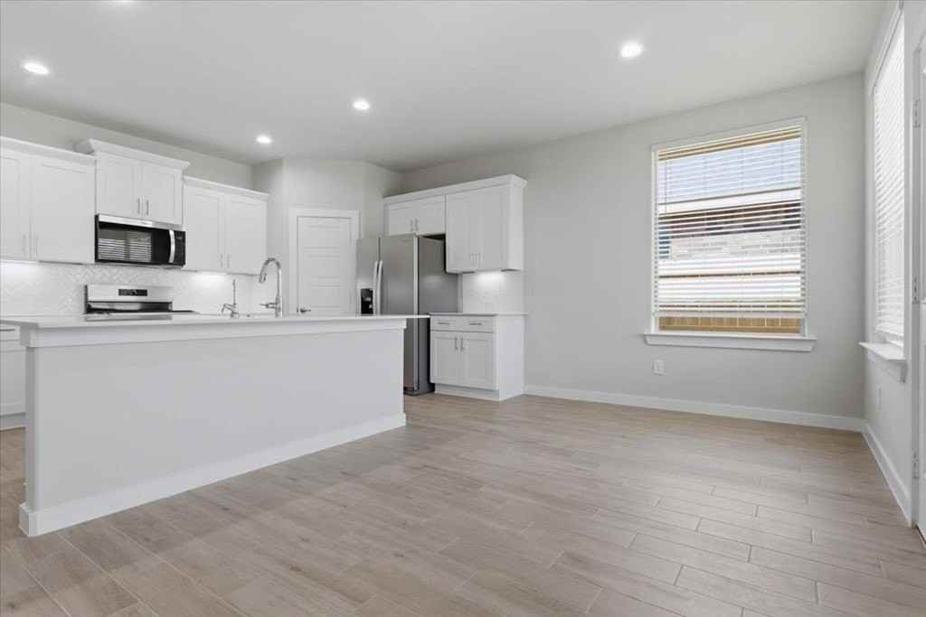 1914 Fortune Dr - Photo 6 of 22