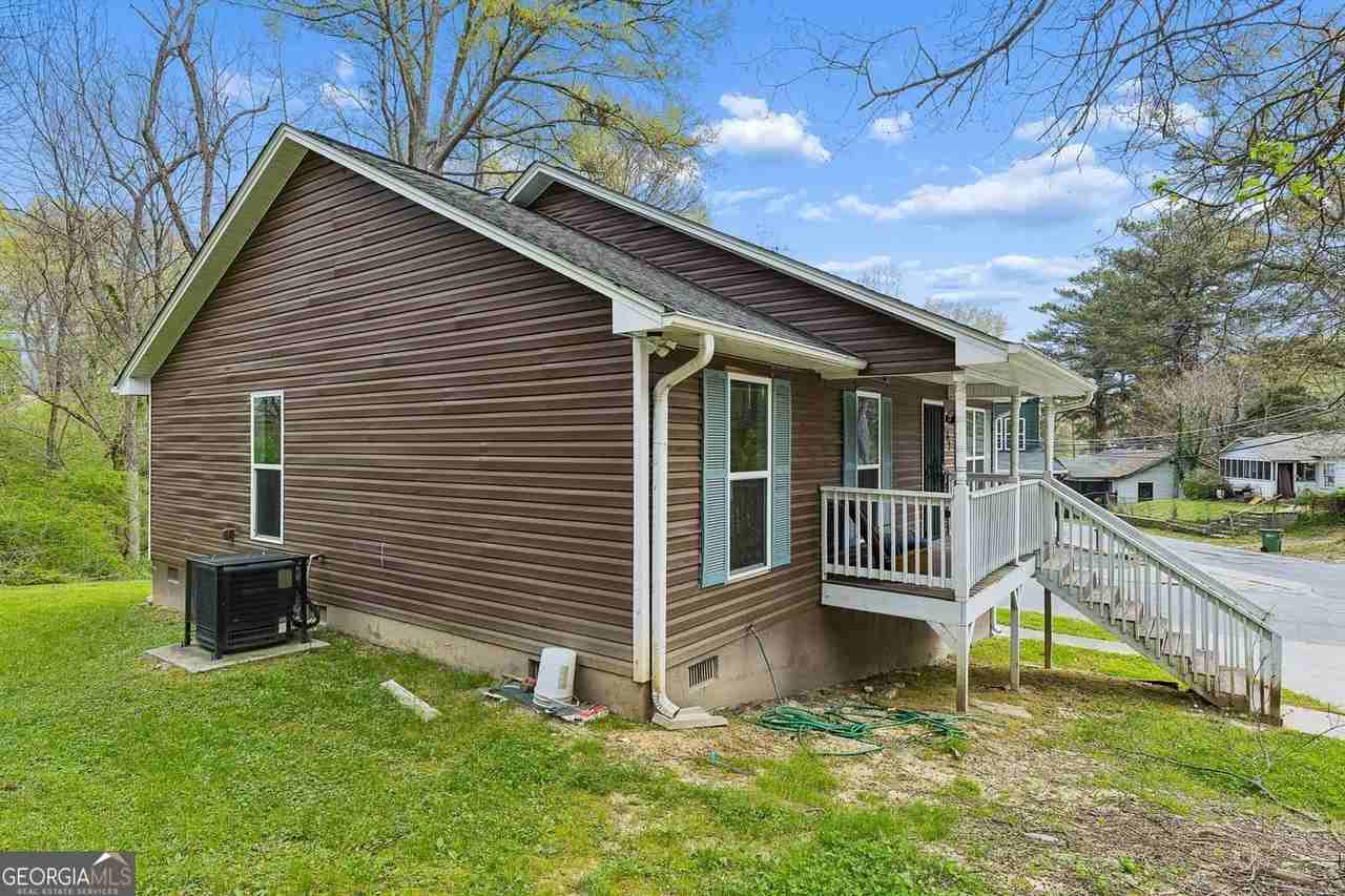 67 Johnson Rd Nw - Photo 2 of 31