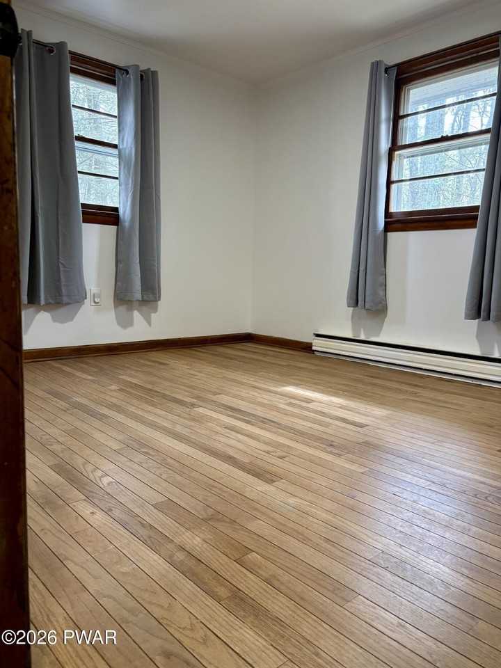 256 Wynding Way - Photo 7 of 15