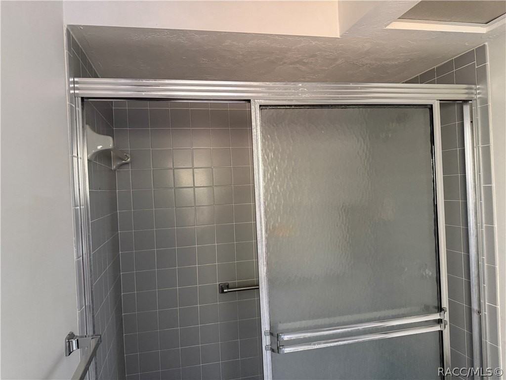 229 W Casurina Pl - Photo 5 of 10