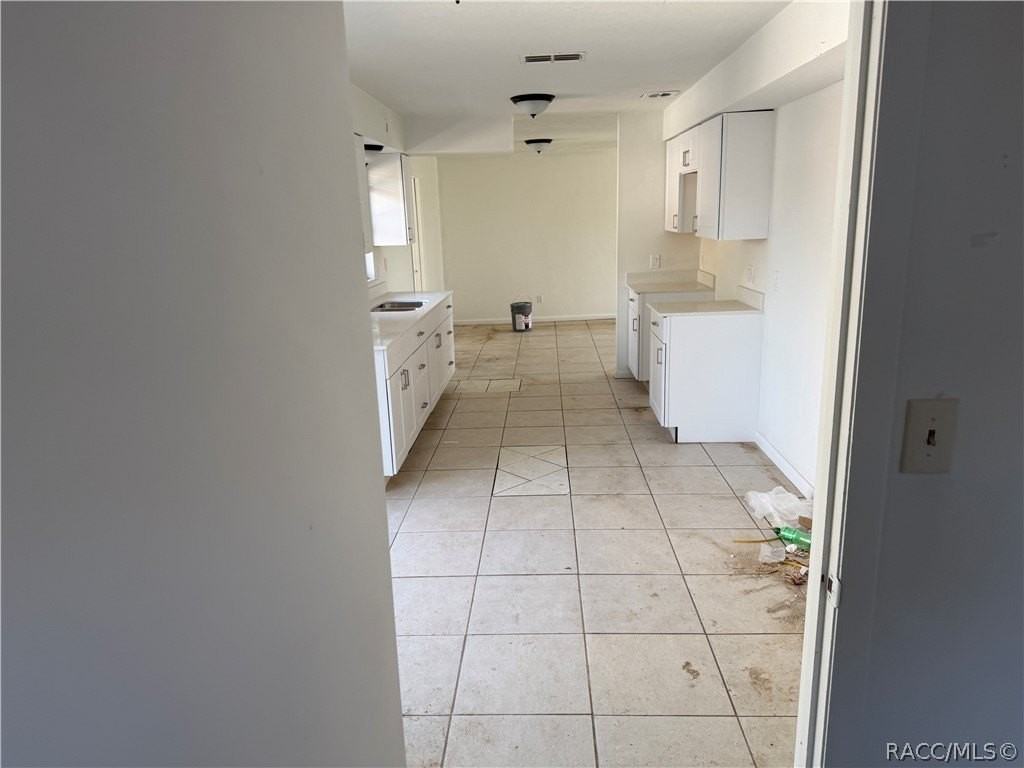 229 W Casurina Pl - Photo 6 of 10