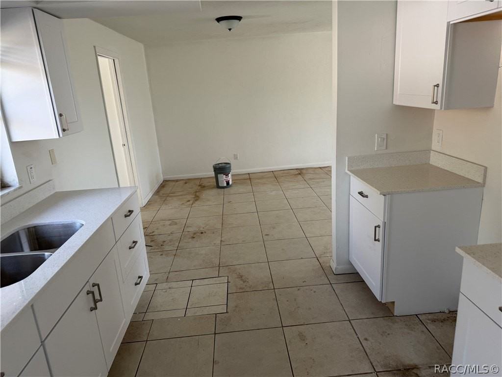 229 W Casurina Pl - Photo 7 of 10