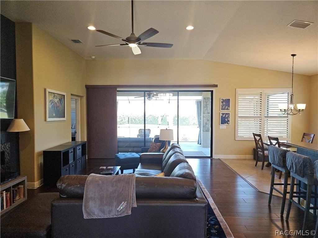 2353 N Mia Pt - Photo 7 of 50