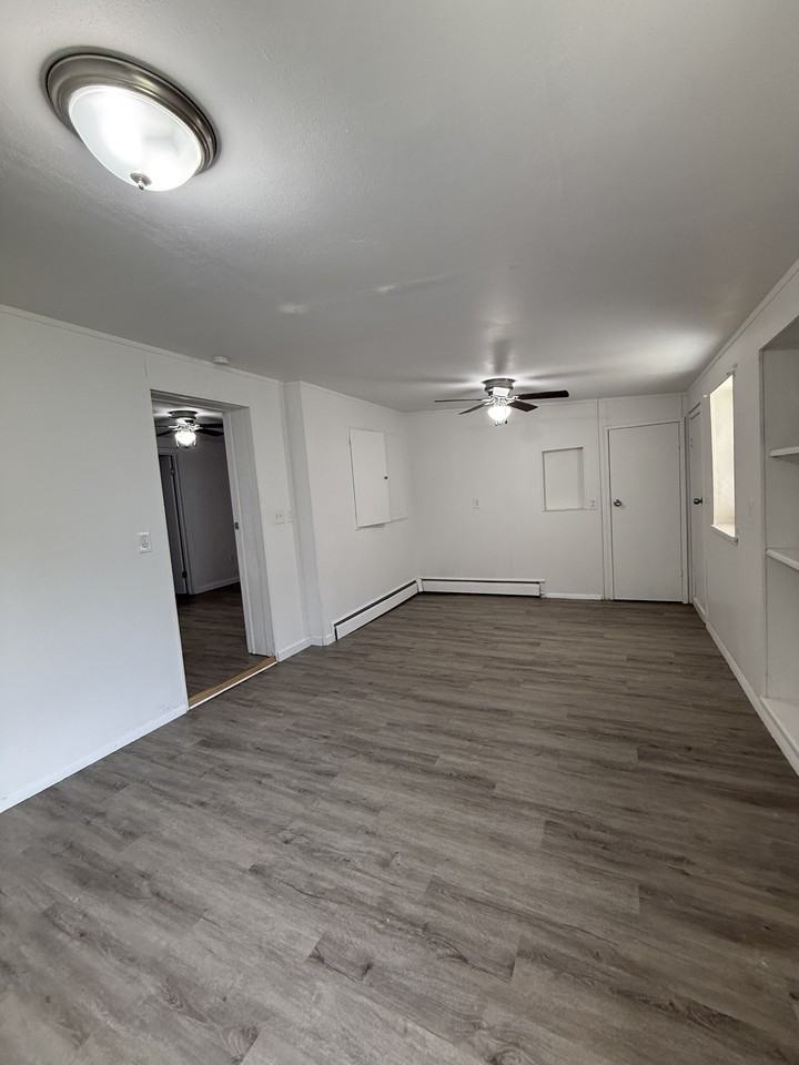 521 Savoy Ave #1 - Photo 7 of 14