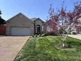 311 Augusta Ave - Photo 1 of 1