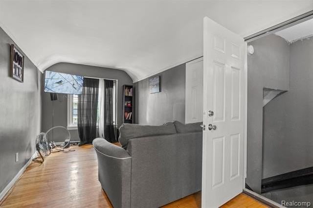 2375 Cabot St - Photo 5 of 25