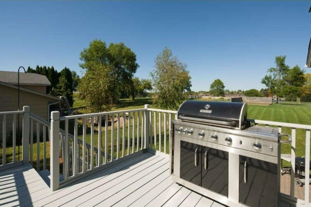 13530 87th Ave N - Photo 3 of 37