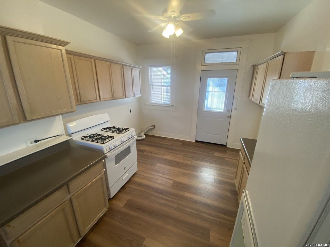 610 Croft Trace Ln - Photo 4 of 12