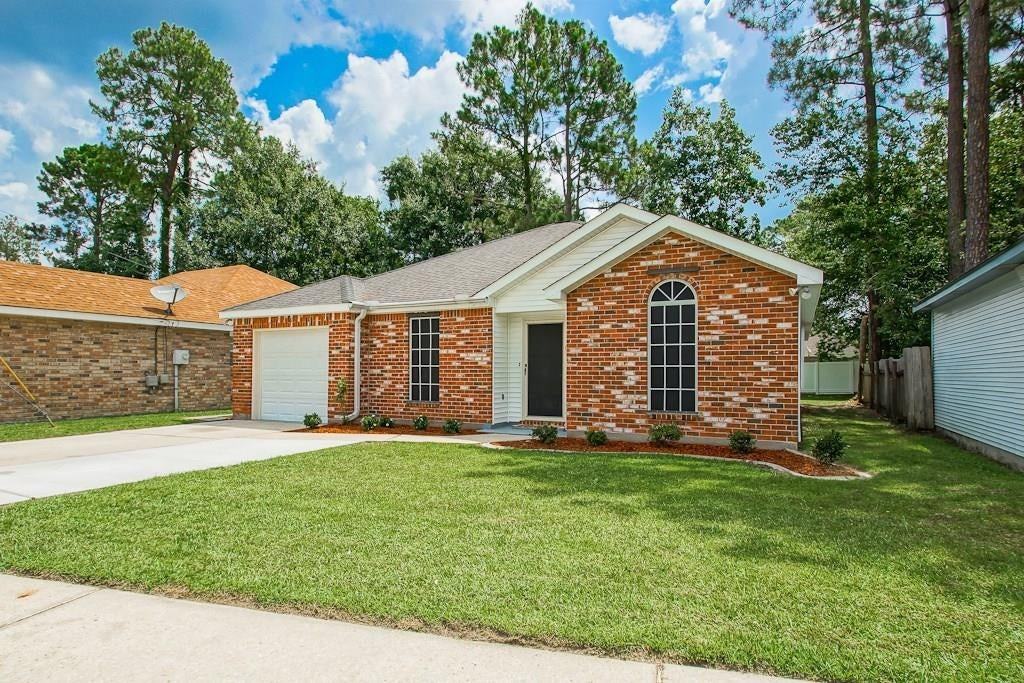 344 E Suncrest Loop - Photo 2 of 27