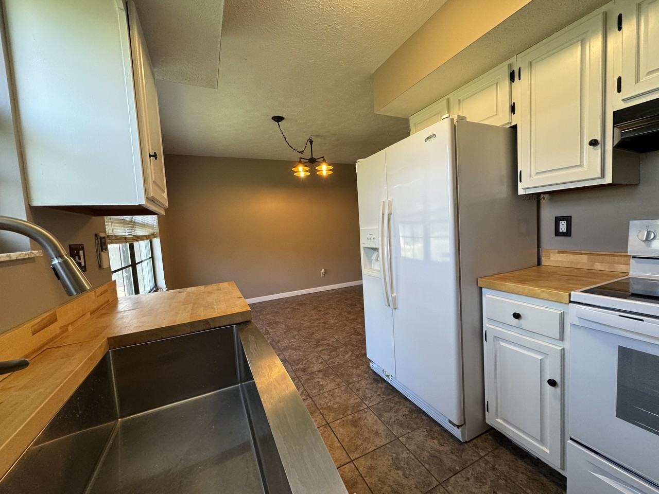 1317 Perry Ave #1 - Photo 2 of 19