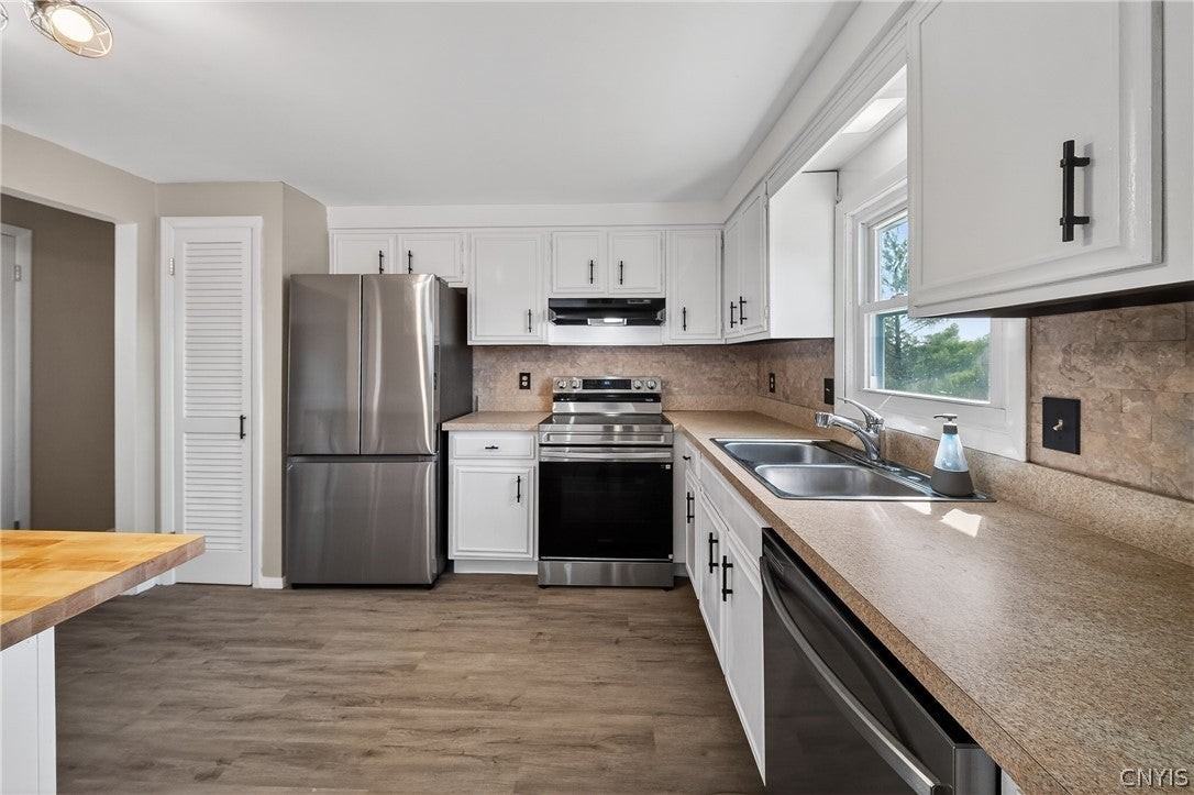 4843 Odonnell St - Photo 6 of 26