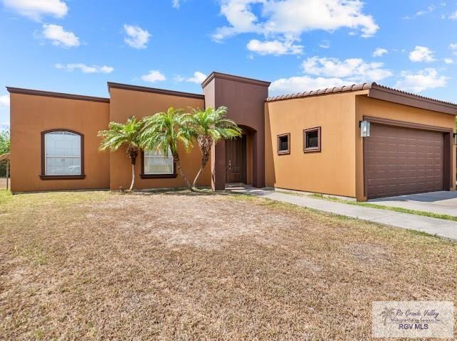 6045 Danubio Ct - Photo 3 of 35