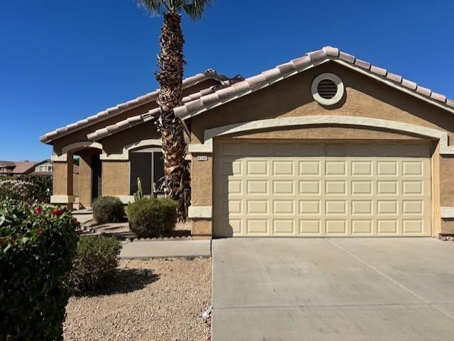 8568 W Hatcher Rd - Photo 3 of 50