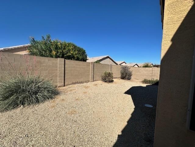 8568 W Hatcher Rd - Photo 6 of 50