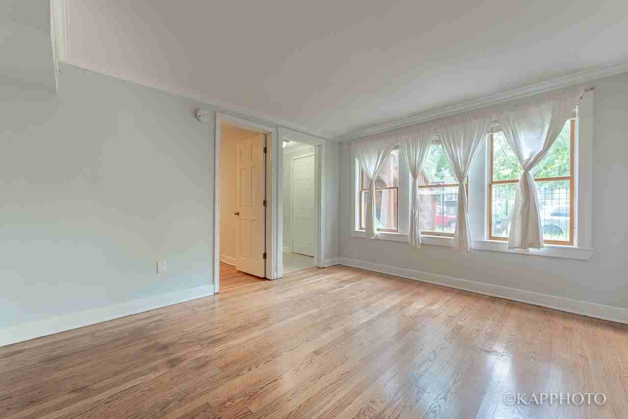 3108 N Saint Louis Ave - Photo 2 of 26