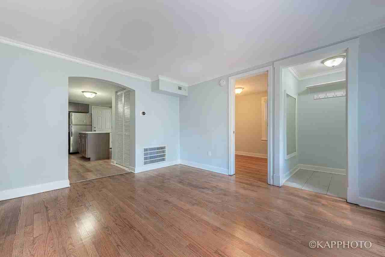 3108 N Saint Louis Ave - Photo 6 of 26