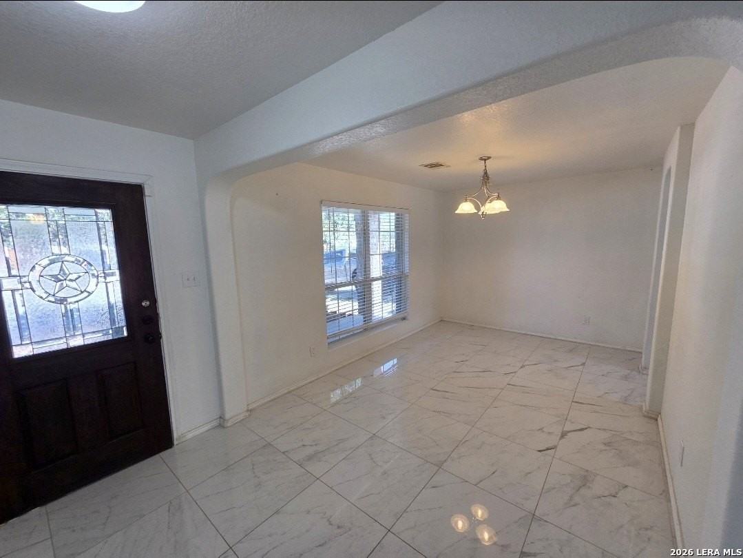 7530 Elegante Way - Photo 4 of 25