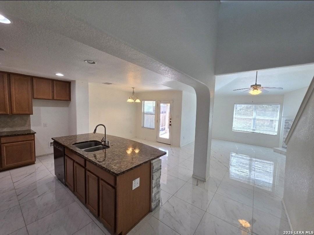 7530 Elegante Way - Photo 6 of 25