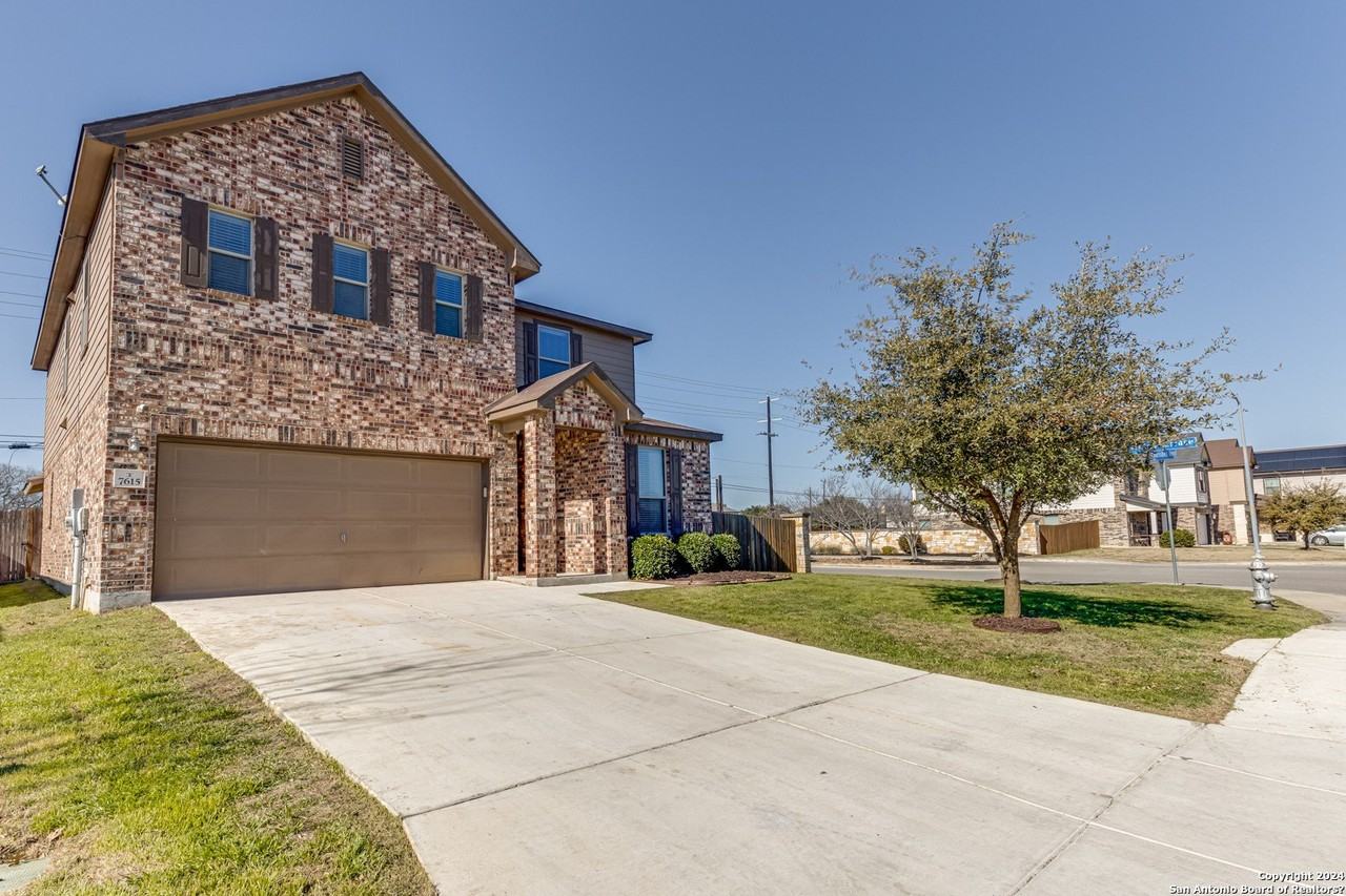 7615 Cherished Bnd - Photo 2 of 36