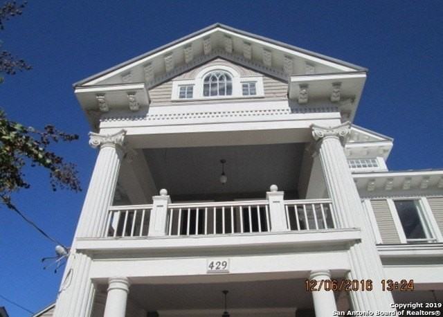 429 W Mistletoe Ave Apt 101 - Photo 2 of 34