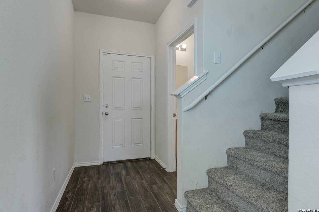 10938 Willow Vw - Photo 2 of 31