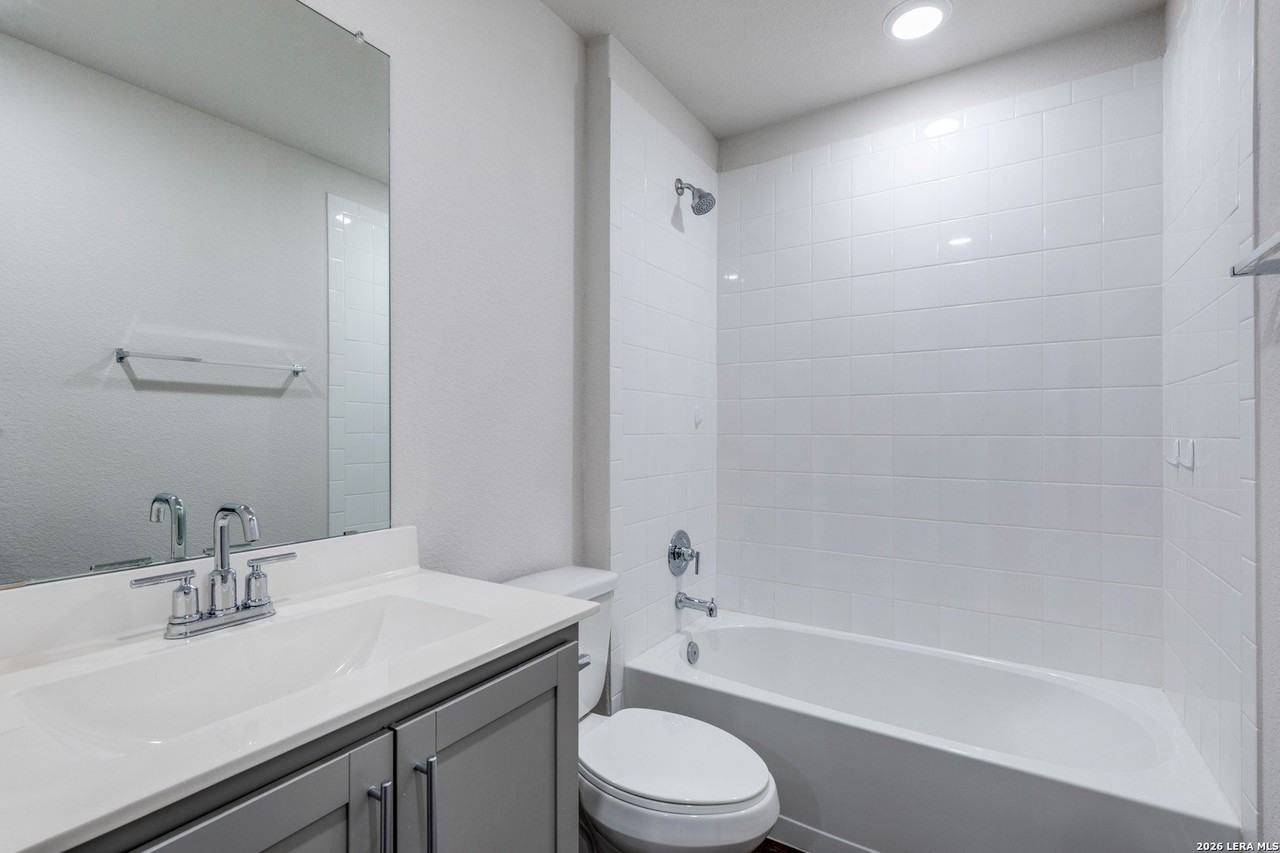 131 Sky Meadows Cir - Photo 6 of 25