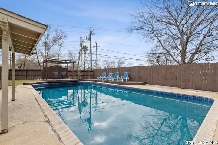 105 Gladiola Ln Unit B - Photo 2 of 19