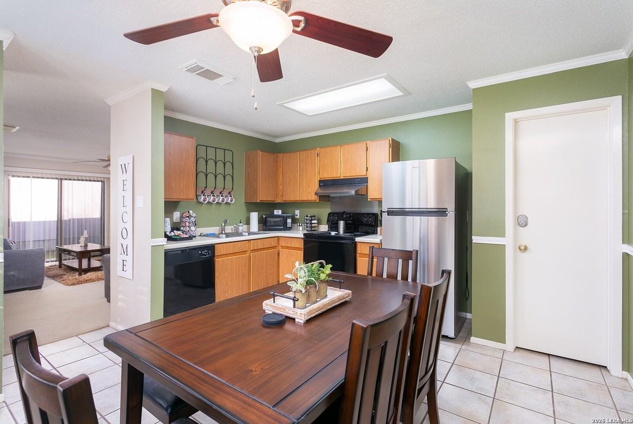 13014 Ocean Glade - Photo 5 of 11