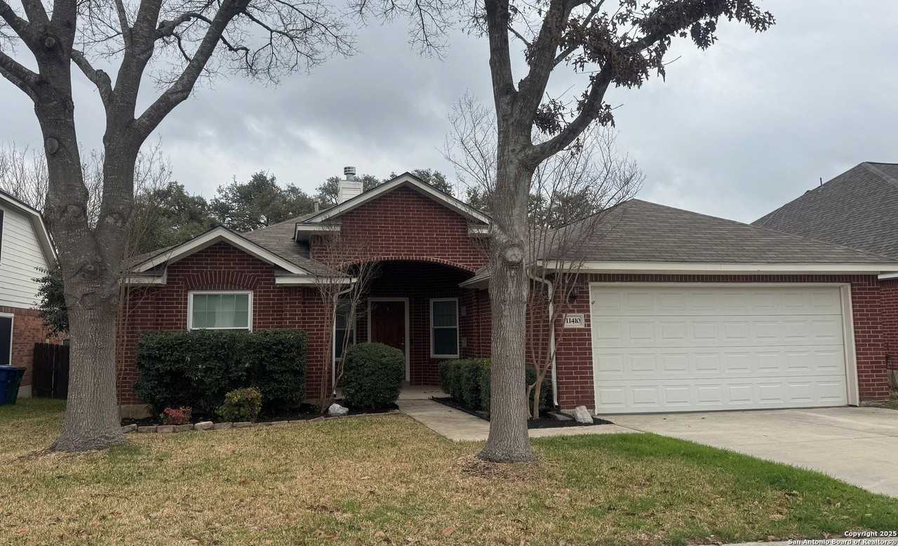 11410 Fair Hollow Dr - Photo 2 of 33