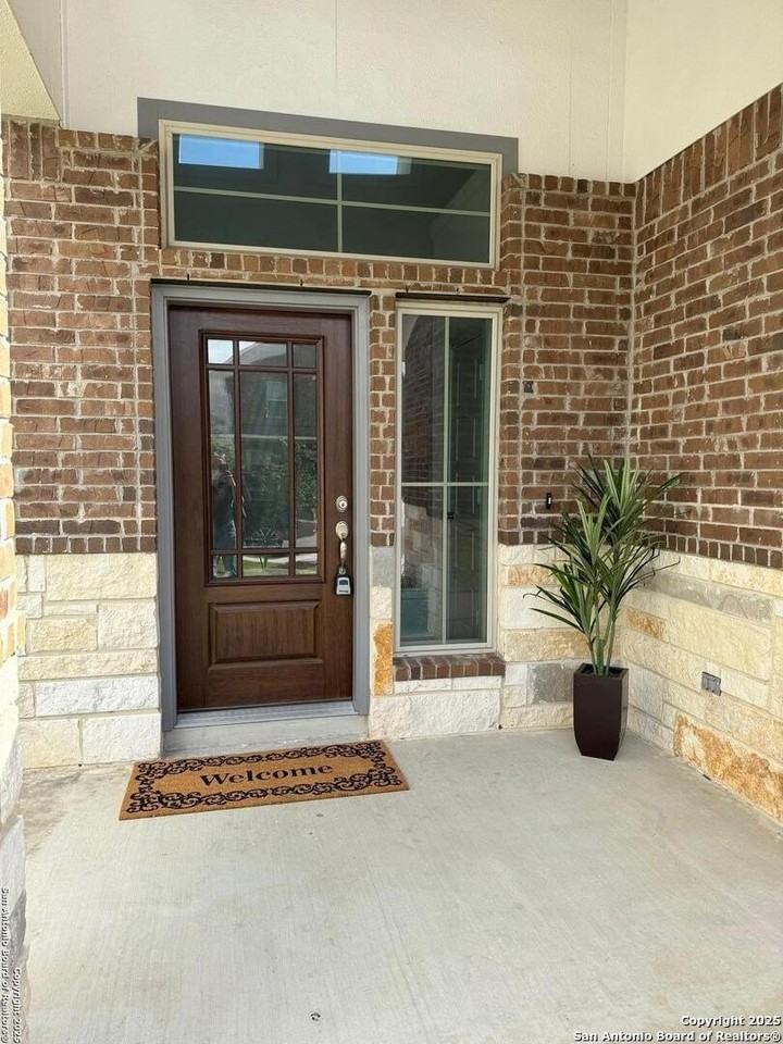 3249 Hyacinth - Photo 2 of 20