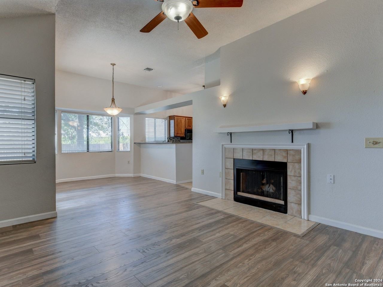 9811 Wagon Train - Photo 4 of 18