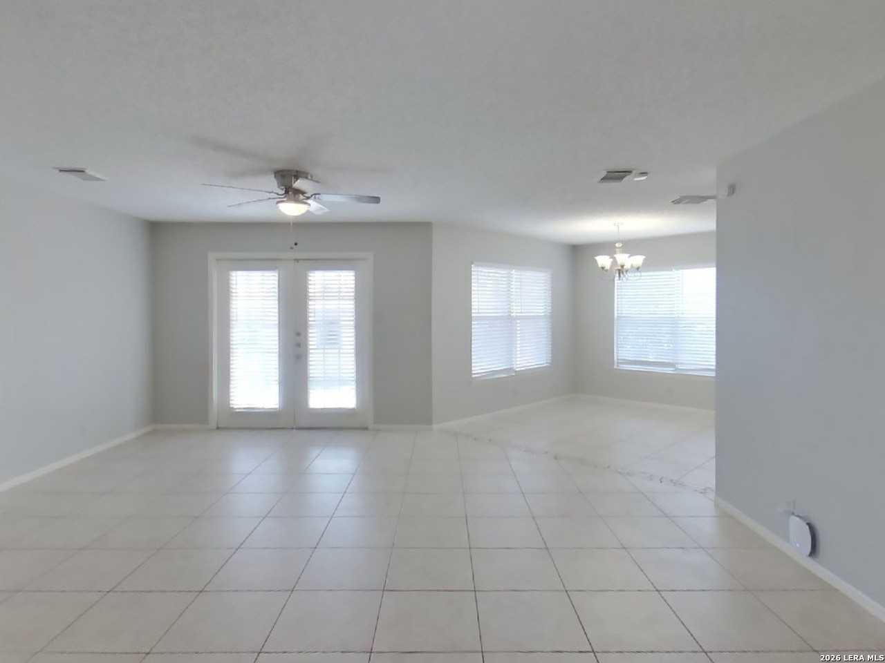 4827 Fern Lk - Photo 2 of 17