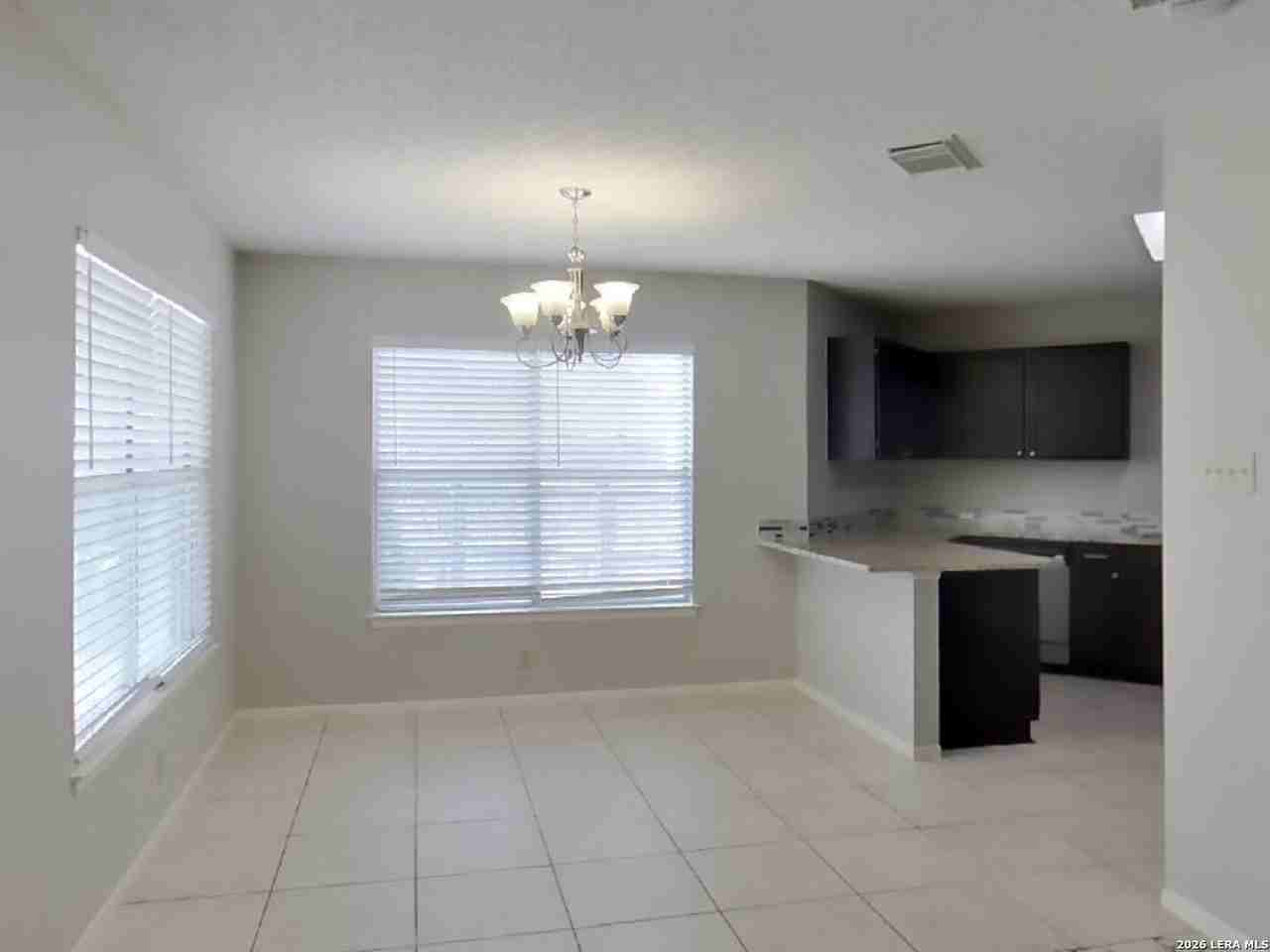 4827 Fern Lk - Photo 4 of 17