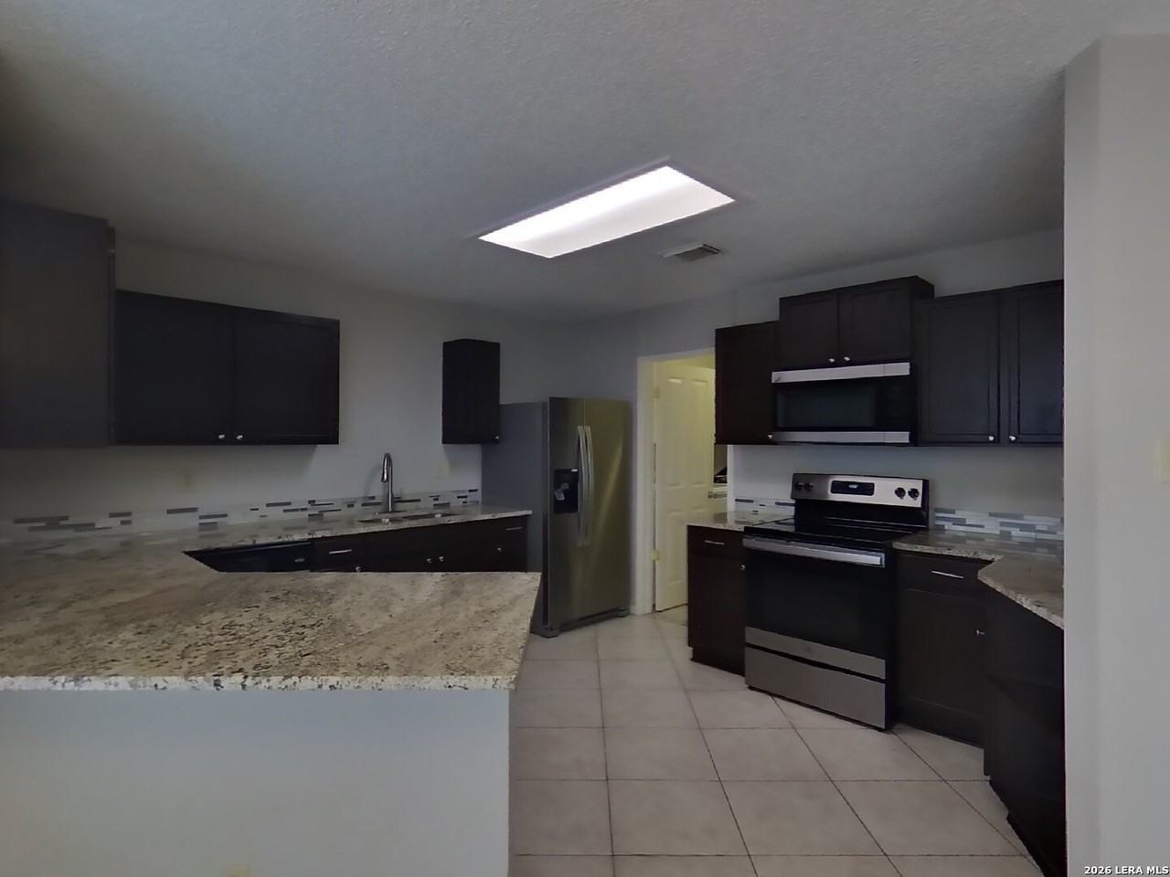 4827 Fern Lk - Photo 5 of 17