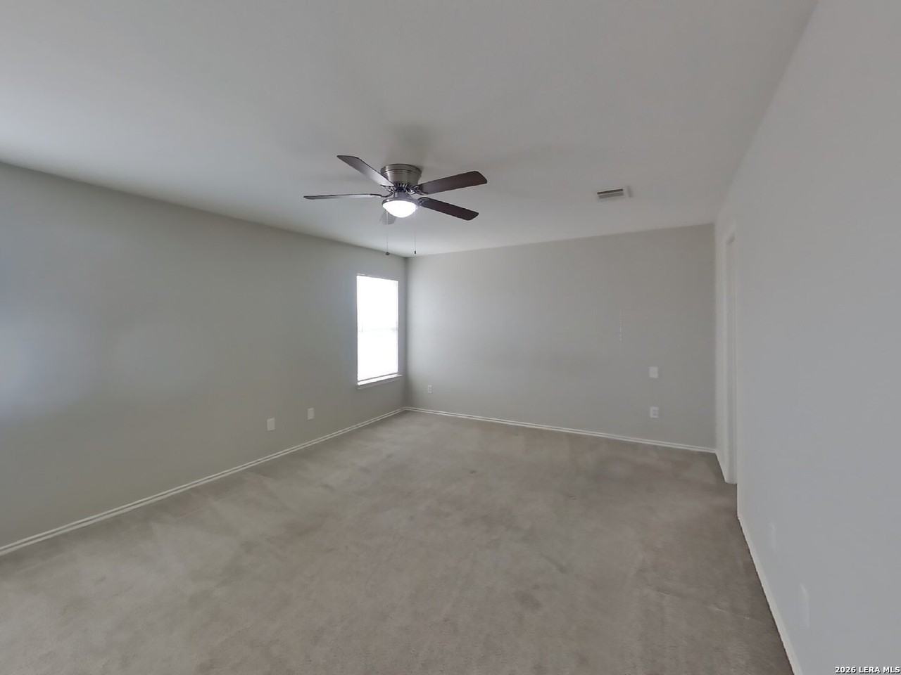 2910 Candleside Dr - Photo 6 of 17