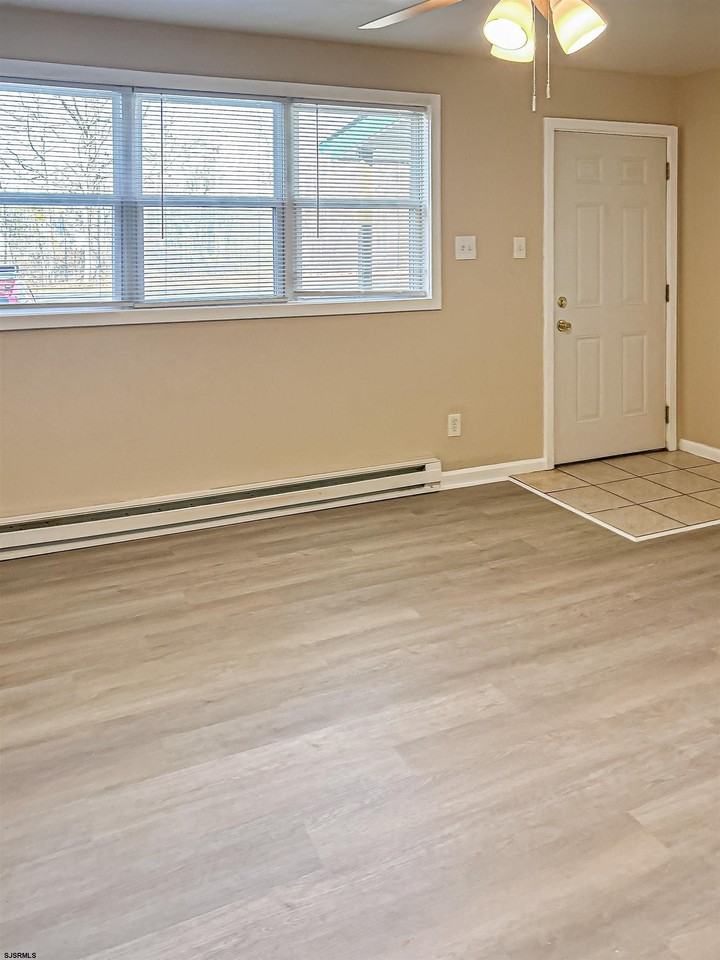 6695 W Jersey Ave - Photo 5 of 11