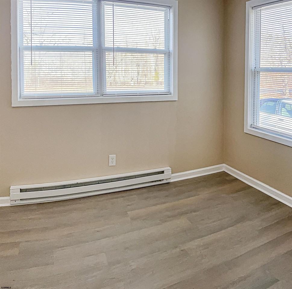 6695 W Jersey Ave - Photo 6 of 11