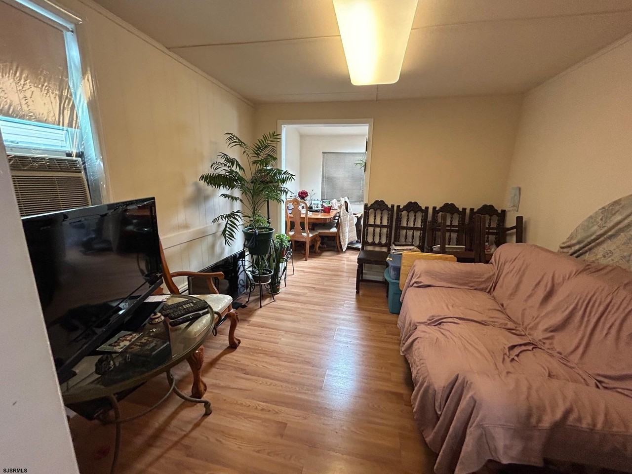 310 New Jersey Ave - Photo 6 of 7