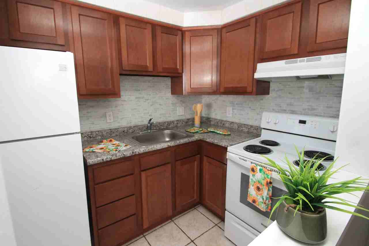 6170 LIBRARY ROADAPT 62 #62 - Photo 4 of 9