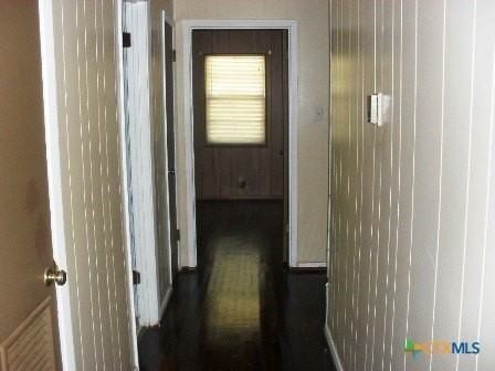 910 San Antonio St - Photo 6 of 17