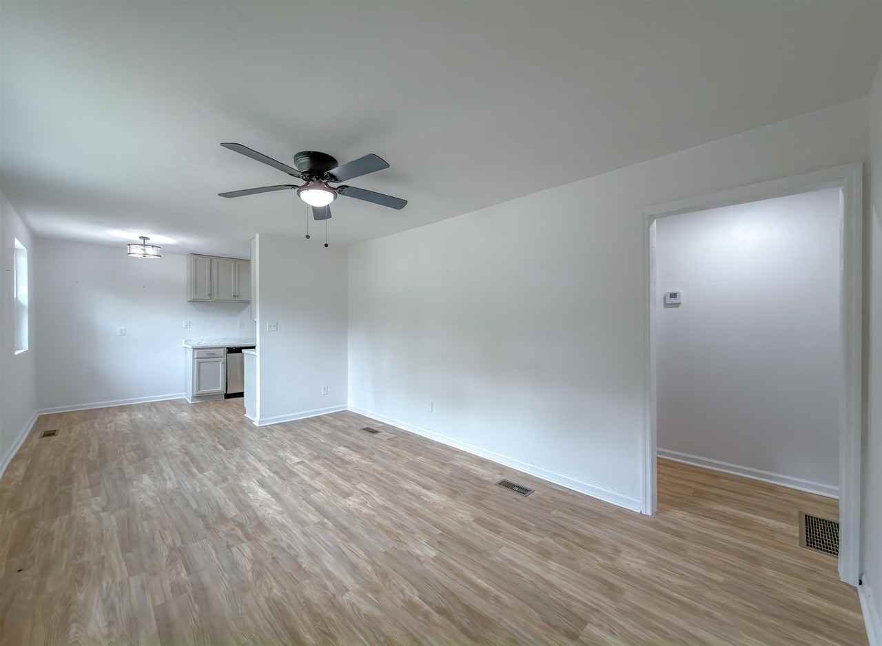 1751 Pepper Dr - Photo 3 of 50